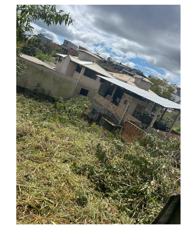 Terreno com 250 m2, com 10 m2 de frente e 25 m2 de fundos, todo murado e já foi feito a terraplanagem, quitado, à venda, Liberdade, Santa Luzia, MG miniatura 20