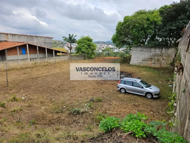 Terreno com 723m², à venda, no bairro Jardim Guimarães em São José Dos Campos