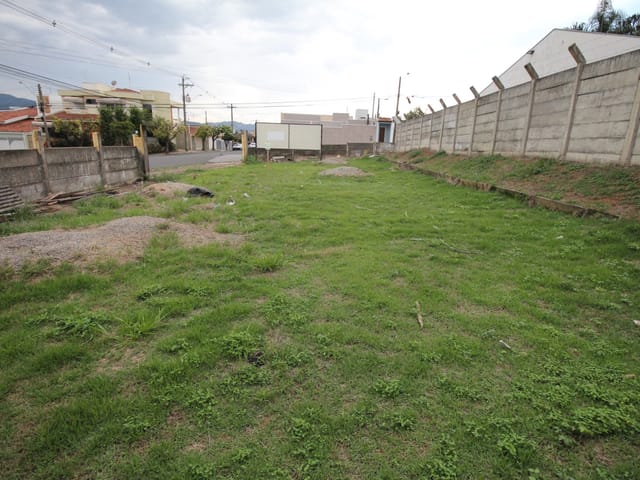 Terreno com 286m², à venda, no bairro Jardim Nova São João em São João da Boa Vista