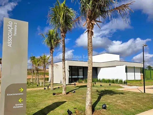 Terreno com 288m², à venda, no bairro Uruguai em Teresina