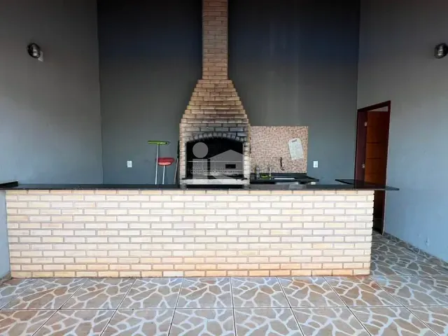 Terreno com 335m², à venda, no bairro Jardim Nobre em Rolândia
