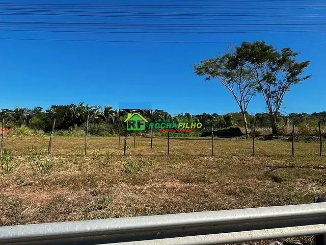 Terreno 1 quarto e 1 banheiro, para alugar, no bairro Uruguai em Teresina