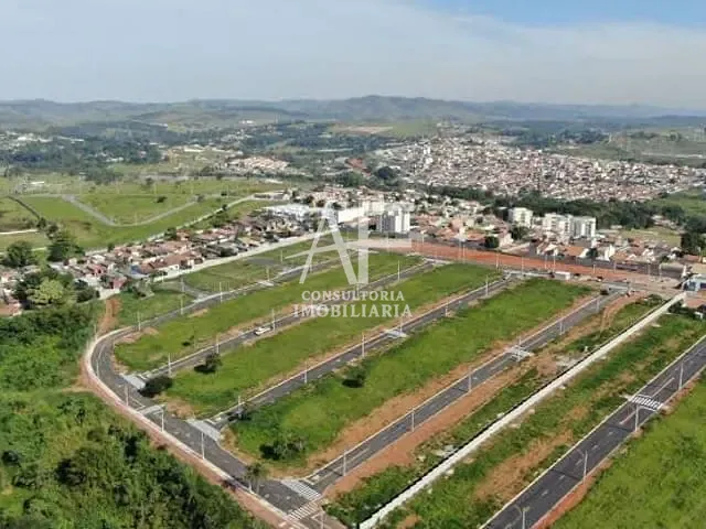 Terreno com 210m², à venda, no bairro Morada dos Nobres em Taubaté
