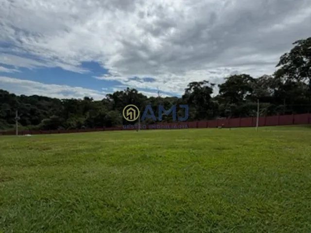 Terreno com 325m², à venda, no bairro Jardins Barcelona em Senador Canedo