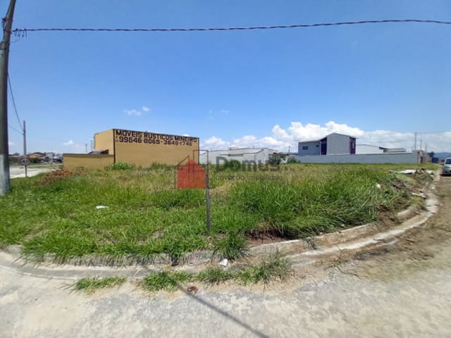 Terreno com 412m², à venda, no bairro Residencial e Comercial Portal dos Eucaliptos em Pindamonhangaba