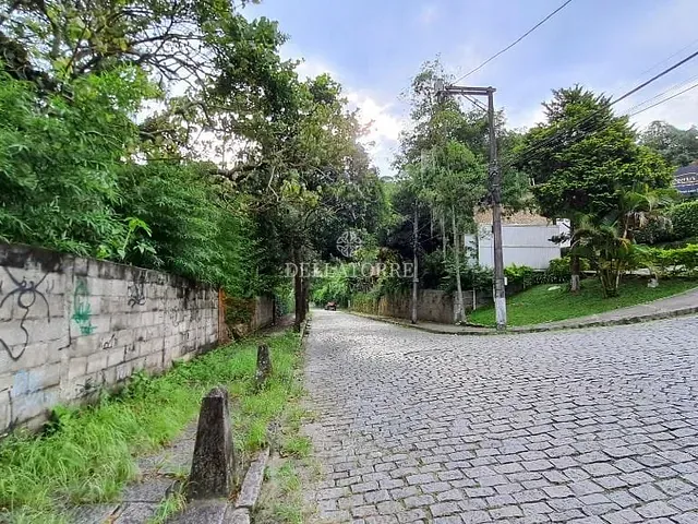 Terreno com 1670m², à venda, no bairro Várzea em Teresópolis