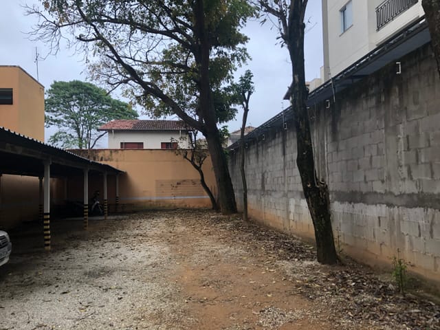 Terreno com 350m², à venda, no bairro São Benedito em Pindamonhangaba