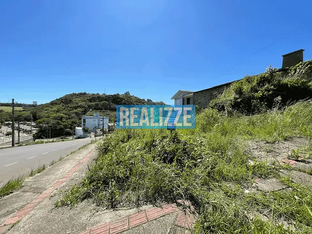 Terreno com 300m², à venda, no bairro Santin em Marau