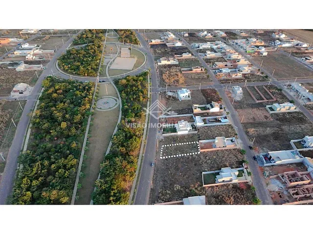 Terreno com 372m², à venda, no bairro Sonhalto Videira em Sinop