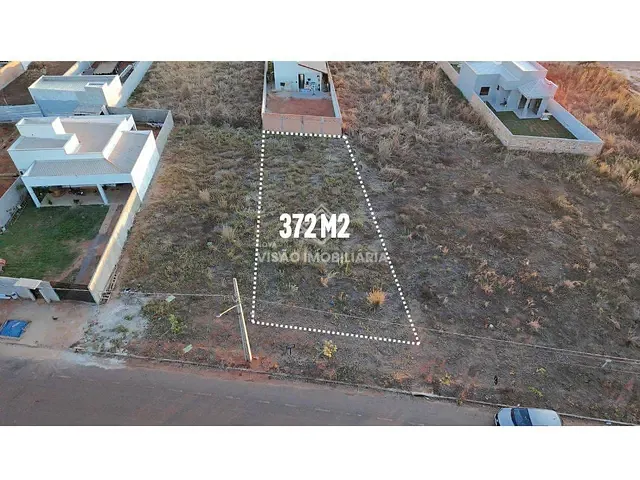 Terreno com 372m², à venda, no bairro Sonhalto Videira em Sinop