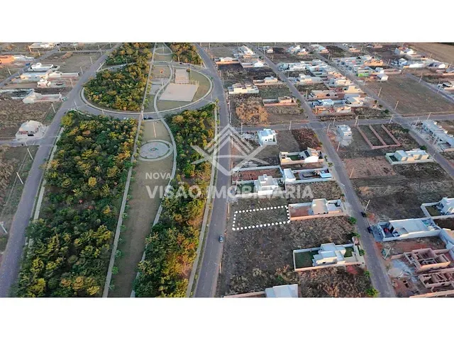 Terreno com 372m², à venda, no bairro Sonhalto Videira em Sinop