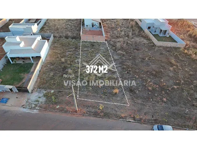 Terreno com 372m², à venda, no bairro Sonhalto Videira em Sinop