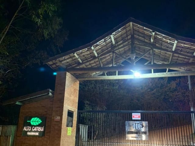 Terreno com 890m², à venda, no bairro Cambuí em Cambuí