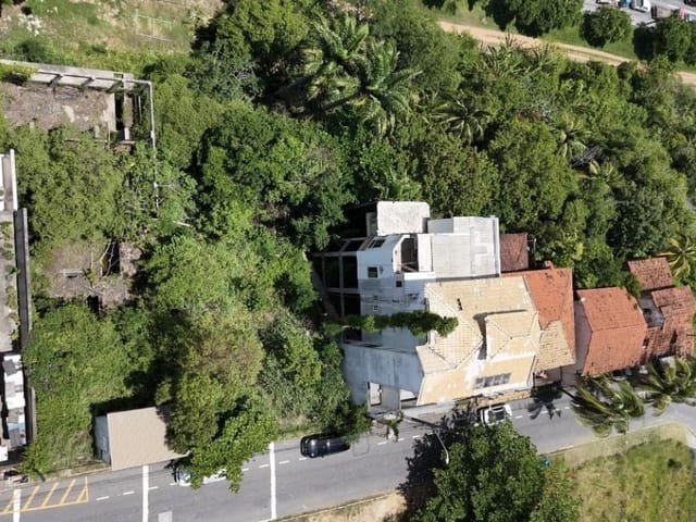 Terreno com 390m², à venda, no bairro Glória em Macaé