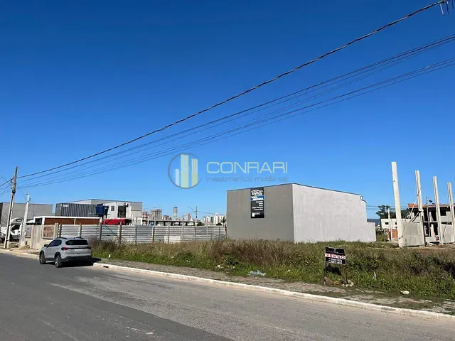 Terreno com 200m², à venda, no bairro Morretes em Itapema