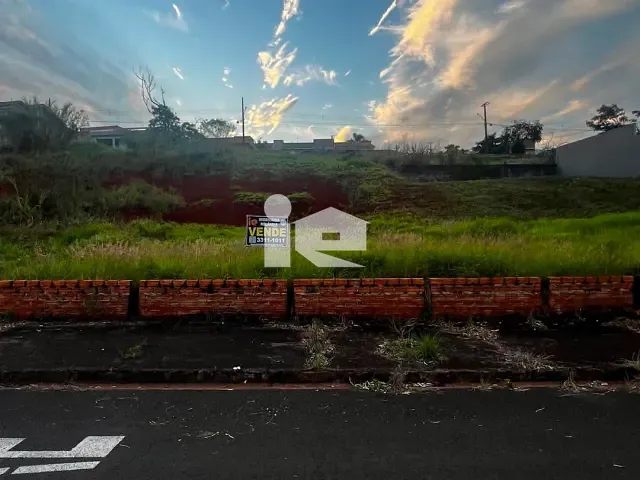 Terreno com 466m², à venda, no bairro Jardim Vale Verde em Rolândia