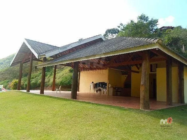 Terreno com 626m², à venda, no bairro Sebastiana em Teresópolis
