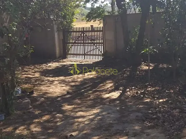 Terreno com 819m², à venda, no bairro Vila São José em Pindamonhangaba