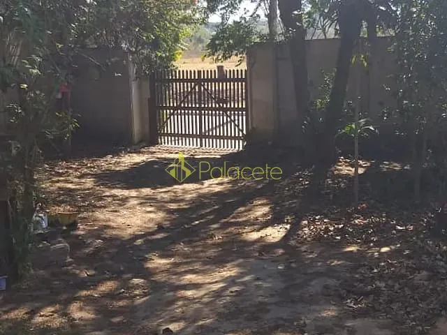 Terreno com 819m², à venda, no bairro Vila São José em Pindamonhangaba