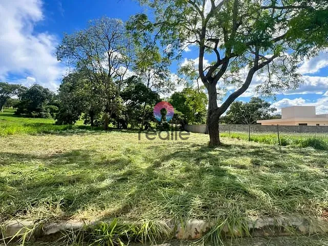 Terreno com 1000m², à venda, no bairro Versailles Vile de France em Lagoa Santa