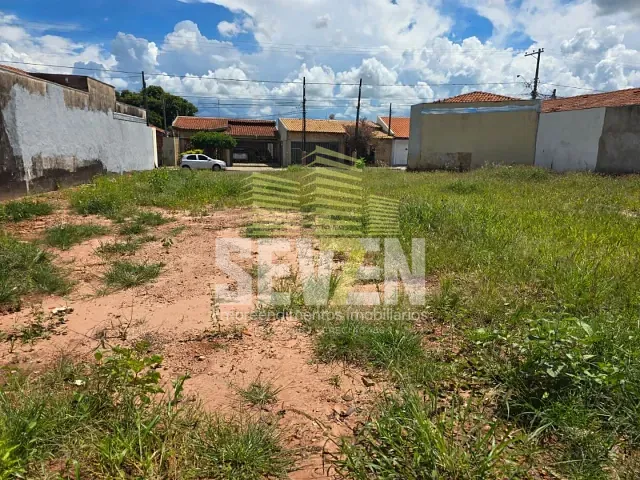 Terreno com 955m², à venda, no bairro Vila Becheli em Bauru