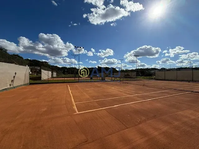 Terreno com 700m², à venda, no bairro Parque Cidade em Goiânia