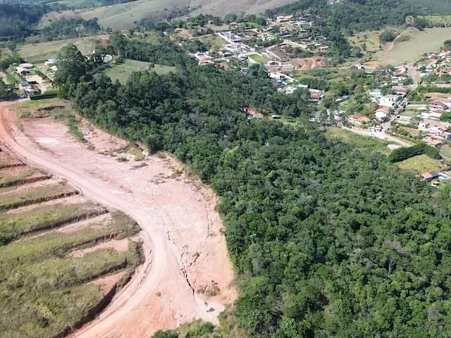 Terreno com 1248m², à venda, no bairro Canedos em Piracaia
