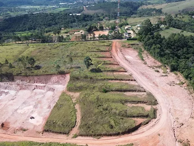 Terreno com 1248m², à venda, no bairro Batatuba em Piracaia