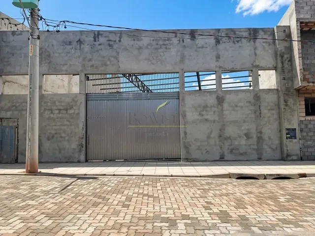 Terreno com 1550m², à venda, no bairro Rod Dom Pedro em Piracaia