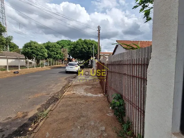 Terreno com 348m², à venda, no bairro Jardim São Judas Tadeu em Votuporanga