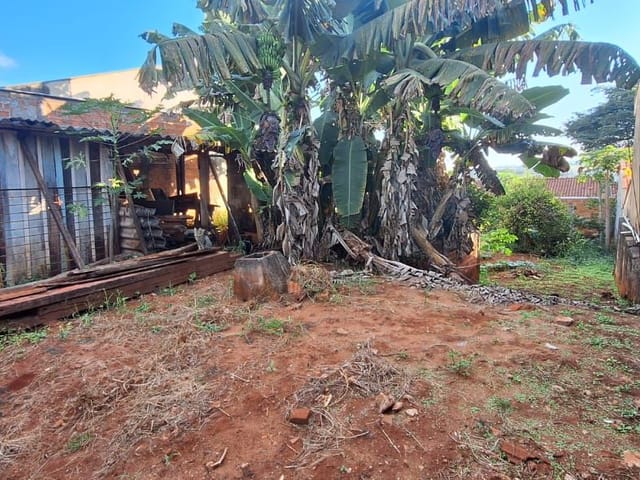 Terreno com 259m², à venda, no bairro Jardim do Lago em Cambé