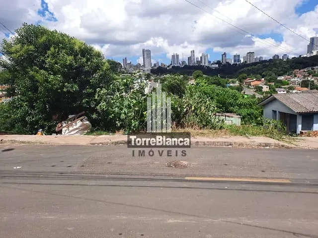 Terreno com 429m², à venda, no bairro Ronda em Ponta Grossa