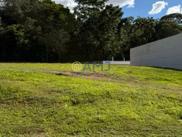 Terreno com 2577m², à venda, no bairro Parque Cidade em Goiânia
