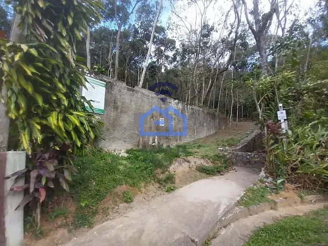Terreno com 808m², à venda, no bairro Loteamento Recanto Sandra em Caraguatatuba