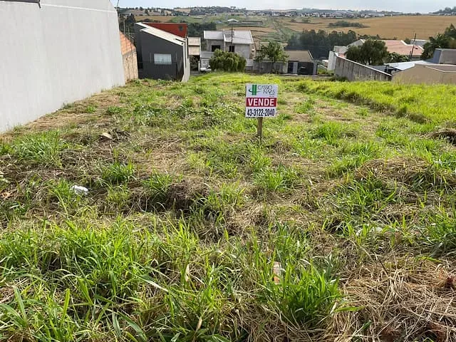 Terreno com 371m², à venda, no bairro Residencial Florais do Lago em Apucarana