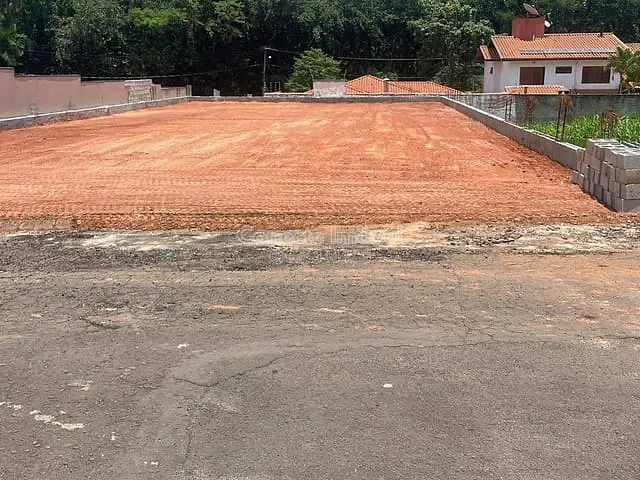 Terreno com 468m², à venda, no bairro Estância das Flores em Jaguariúna