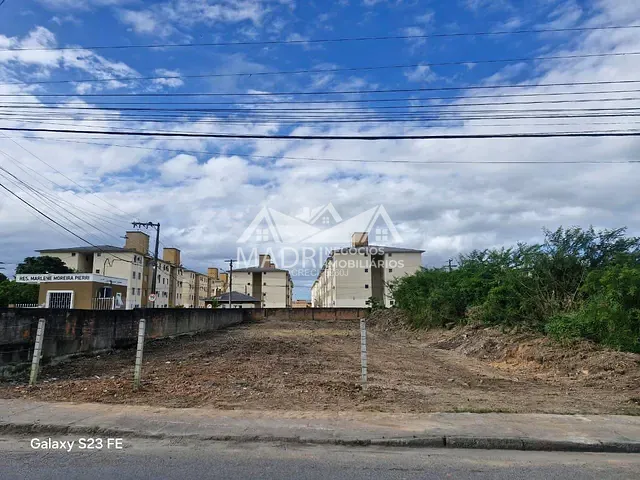 Terreno com 717m², à venda, no bairro Pachecos em Palhoça