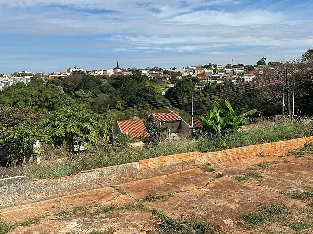 Terreno com 450m², à venda, no bairro Coroados em Londrina
