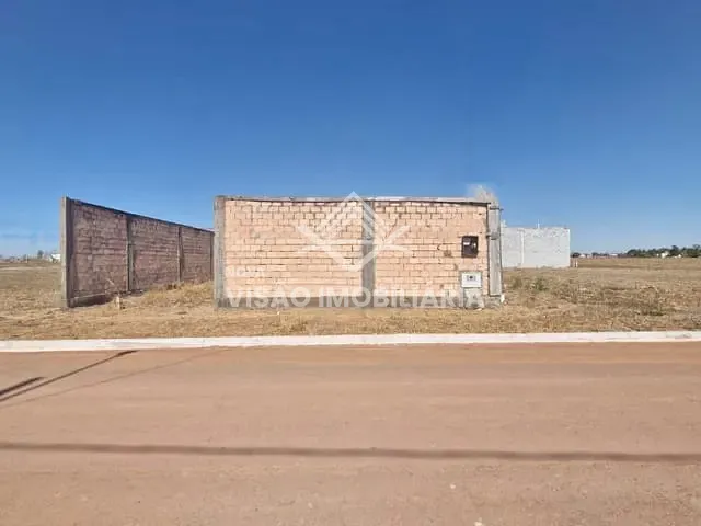 Terreno com 304m², à venda, no bairro Residencial Riviera Suíça I em Sinop