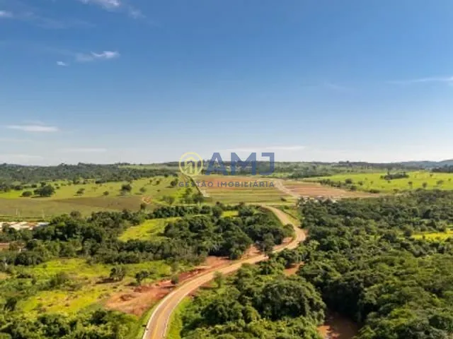 Terreno com 250m², à venda, no bairro Residencial Jardim Canedo III em Senador Canedo