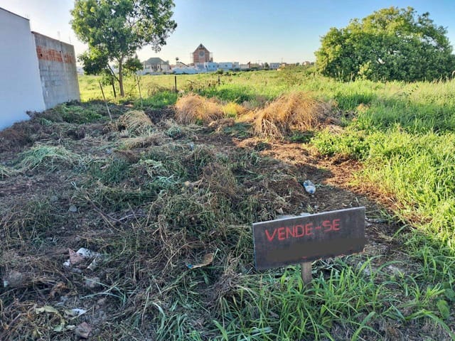 Terreno com 189m², à venda, no bairro village em Campos dos Goytacazes