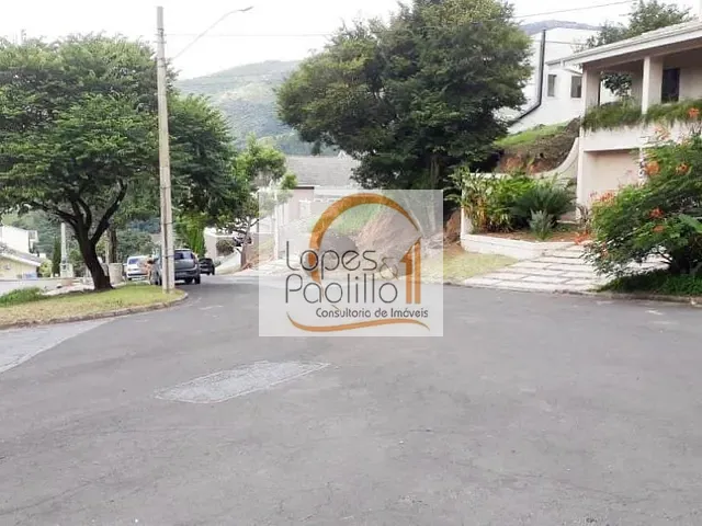 Terreno com 978m², à venda, no bairro Condomínio Residencial Água Verde em Atibaia