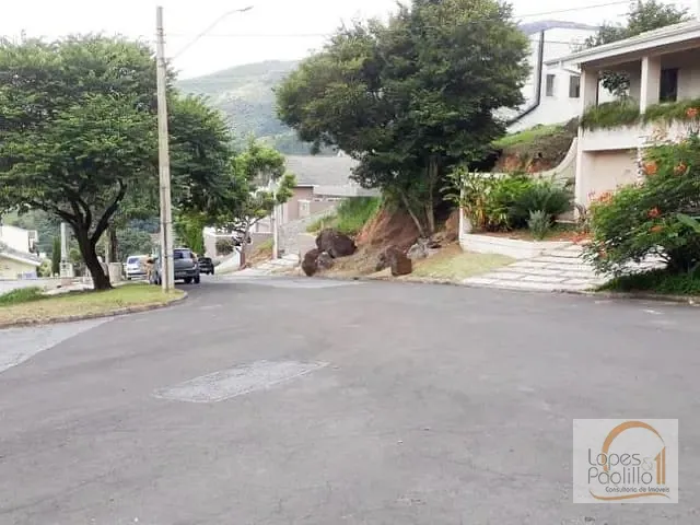 Terreno com 978m², à venda, no bairro Condomínio Residencial Água Verde em Atibaia