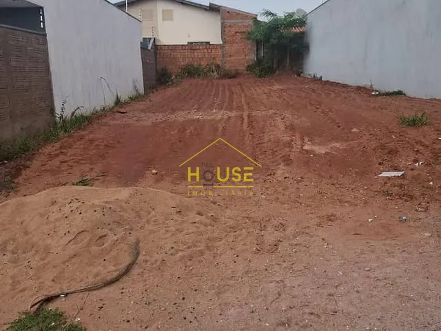 Terreno com 187m², à venda, no bairro Jardim Residencial Belas Águas em Votuporanga