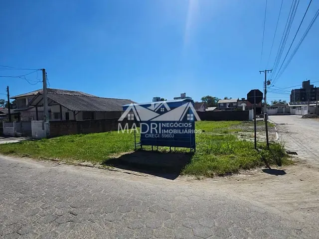 Terreno com 400m², à venda, no bairro Pachecos em Palhoça