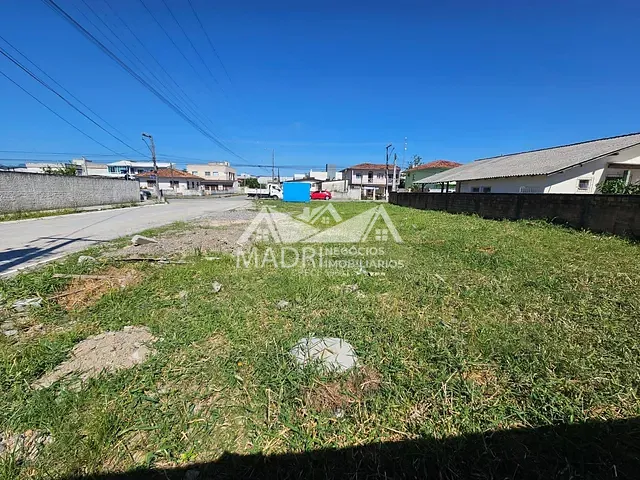 Terreno com 400m², à venda, no bairro Pachecos em Palhoça