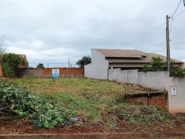 Terreno com 250m², à venda, no bairro Jardim Parana em Cambé