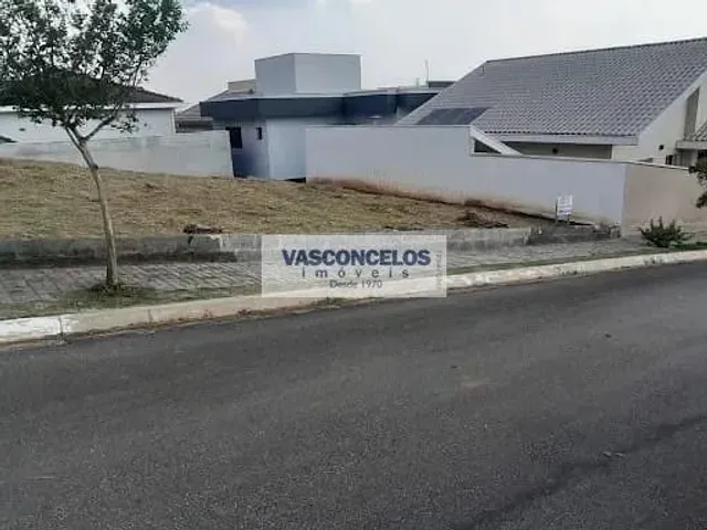 Terreno com 252m², à venda, no bairro Condomínio Residencial Mantiqueira em São José Dos Campos