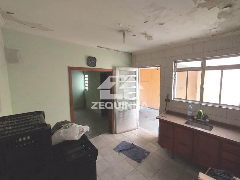 Casa à venda com 2 quartos, 136m² - Foto 15