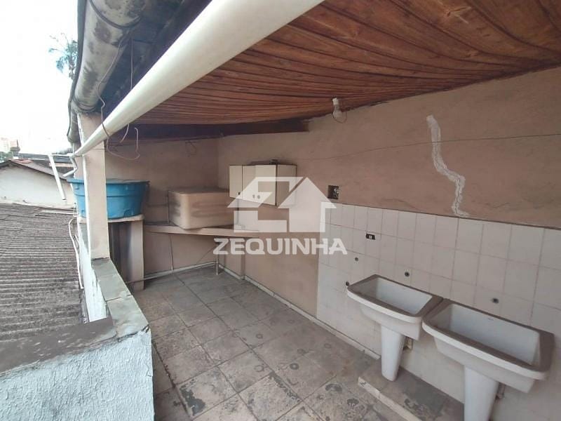 Casa à venda com 2 quartos, 136m² - Foto 23
